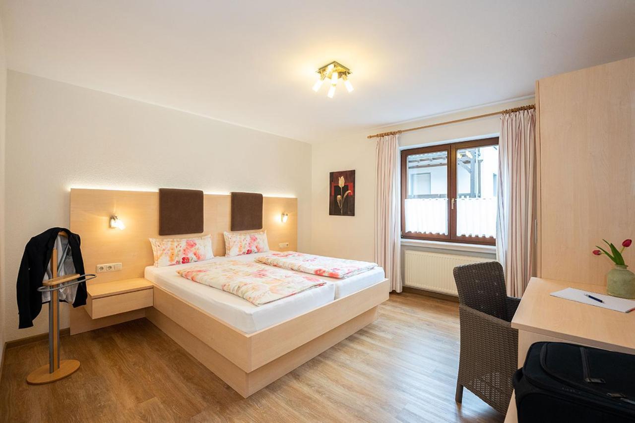 Ferien Weingut Pauly Hotel Mesenich Bagian luar foto