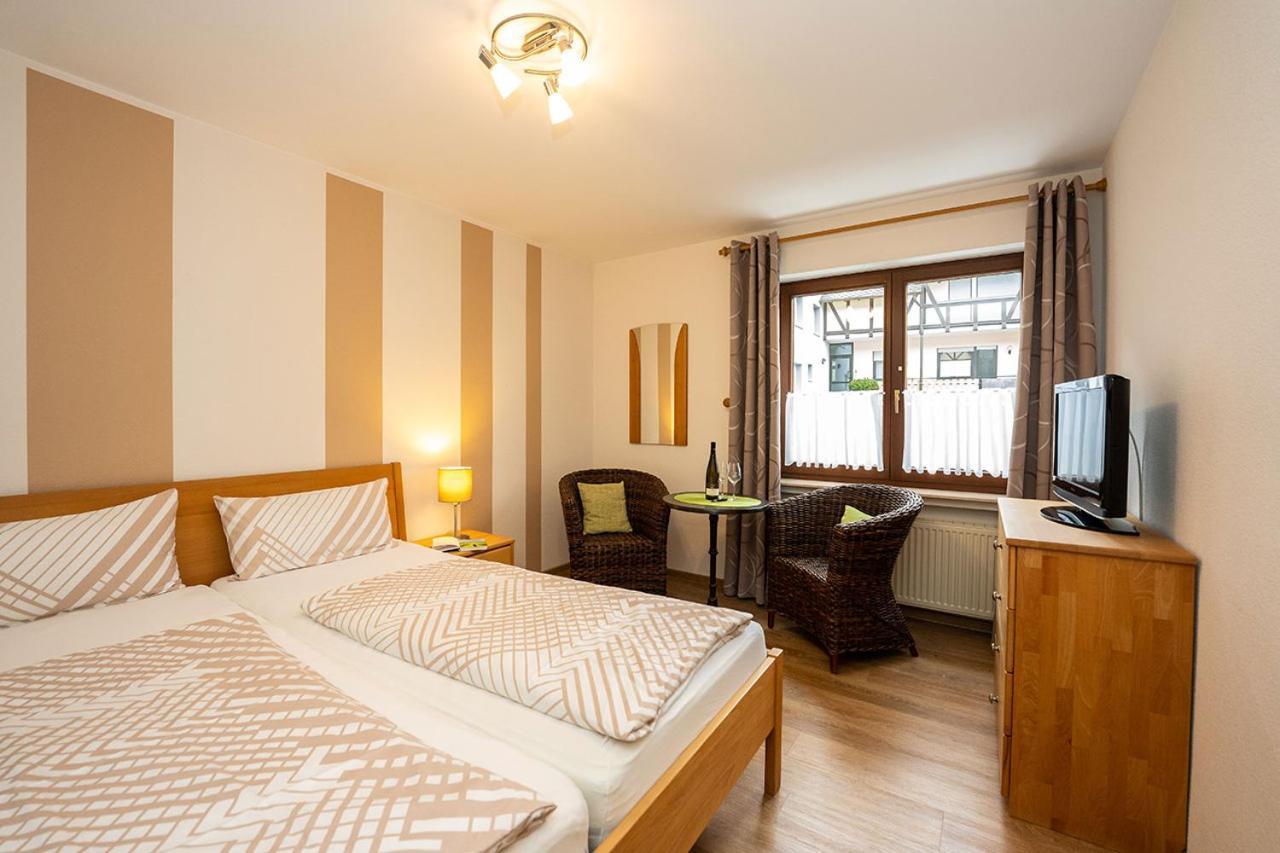 Ferien Weingut Pauly Hotel Mesenich Bagian luar foto