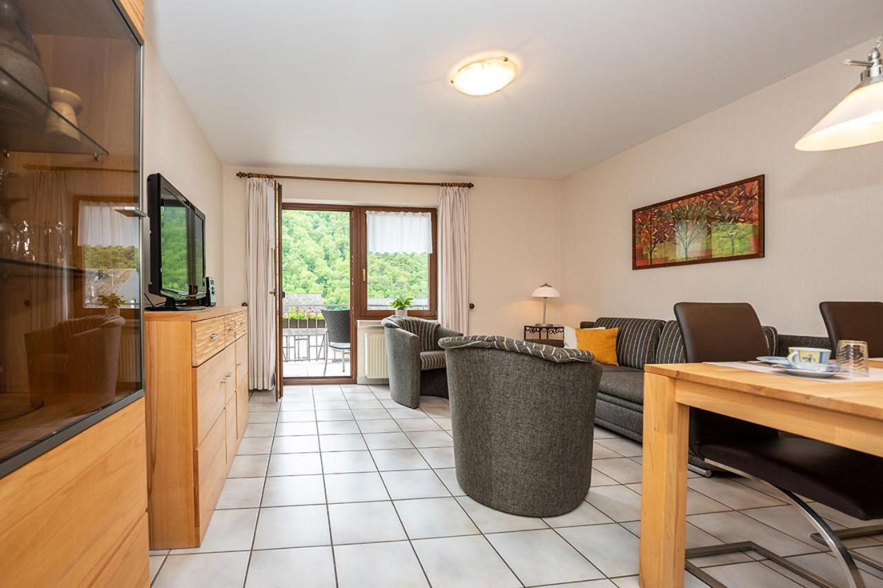 Ferien Weingut Pauly Hotel Mesenich Bagian luar foto
