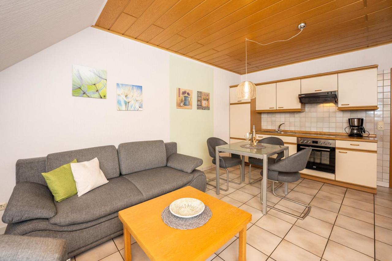 Ferien Weingut Pauly Hotel Mesenich Bagian luar foto