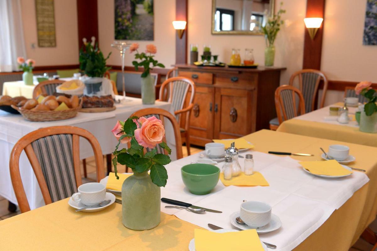 Ferien Weingut Pauly Hotel Mesenich Bagian luar foto